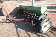 seed drill (3).JPG