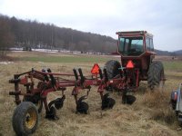 IH 720 plow.jpg