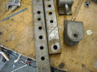 l2500-lift-arms.JPG