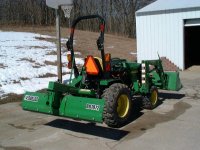 241141-TractorR.jpg