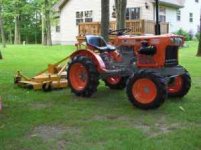 Kubota B6100 (2).jpg