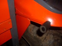 Tractor 3PH lever Apr 10 003 (Large).jpg