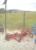 red7ftsicklebarmower3pthitchfront795.JPG