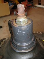 axlepivotgrease1.jpg