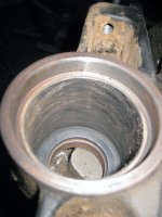 axlepivotbushing1.jpg