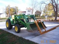 5-206571-JDTractorForks002.jpg