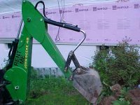 35-87151-JDhoe2.jpg