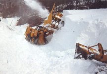 347129-Case W36 with mounted snowblower 3.jpg