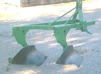 johndeere2-12triprightside495.JPG