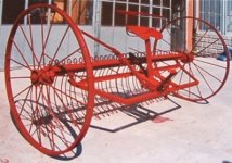 349425-horserakesmall.jpg