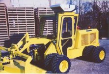 440764-Powertrac front RH-2.JPG