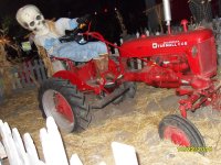 Farmall cub tractor skelton 10-22-2010.jpg