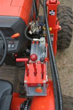 VALVES TOP IMG_3763.JPG