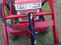 z poprzeczka dodatkowa na siłowniku.jpg