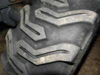 grooved tires 4 (Medium).JPG
