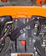 614956-536884-041127 Kubota Rear Hydraulic 06.jpg