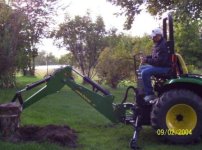 496130-Stump digging.jpg