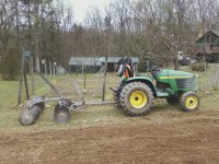 Tractor 1.jpg
