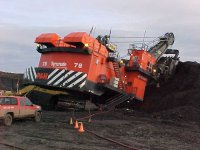363774-P&H shovel oops.jpg