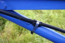 456235-hose2.jpg