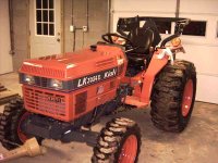 456394-tractor3lq.jpg