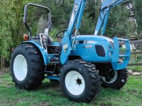 ls_tractor_r4041_med.jpg