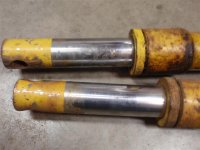 plow_cyl_pits (2) (Medium).JPG