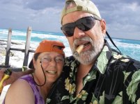 Terry and Lavonne - Cancun - 2008.jpg