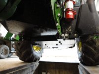 John Deere 5095 skid plate3.jpg