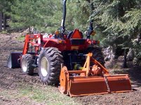 418404-tractor pic.jpg