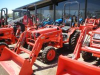 419322-tractor 5-1 (600 x 450).jpg