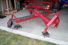 467209-rake.jpg
