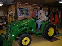 468375-Tractor2.jpg