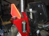 748745-chain holder.JPG