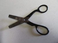 scissors 002.jpg