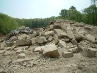427709-rocks2.JPG