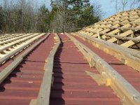 381085-Barn, Build-up on top of container, Feb 04.jpg