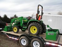601562-tractor4.jpg