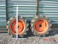 519152-Kubota tires.jpg