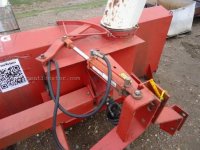 chute turner Farm King .jpg