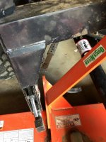 Missing left lift pin.jpg