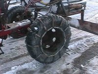607320-chains3smallest.jpg