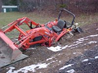 393381-tractor2.JPG