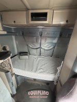 amrjj2470-10.jpg