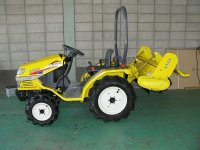 622390-Iseki TC13 side.jpg