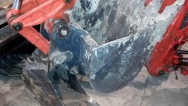 L39 BH Quick Hitch.jpg