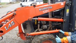 L45 with new loader cylinders 141130.jpg