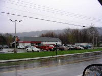 530801-Hardees.jpg