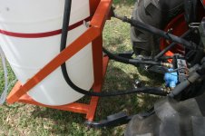 624796-sprayer2.jpg