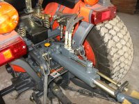 665830-Tractor 008 (600 x 450).jpg